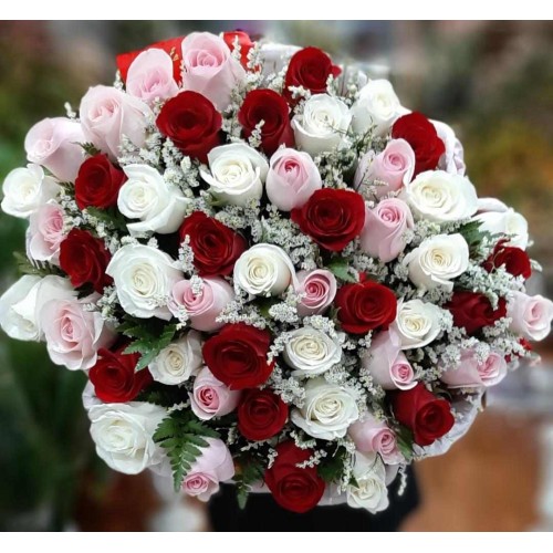 Bouquet of 50 assorted roses
